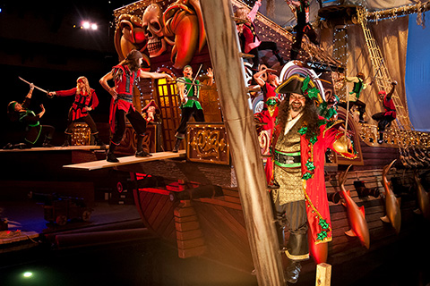 Enjoy the PIrates Voyage Dinner and Show in Myrtle Beach, South Carolina, where guests staying at Xplorie participating properties can enjoy a free admission