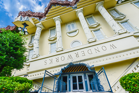 The whimsically upside down and tilted building of Wonderworks in Panama City Beach, where guests staying at Xplorie participating properties receive a free admission.
