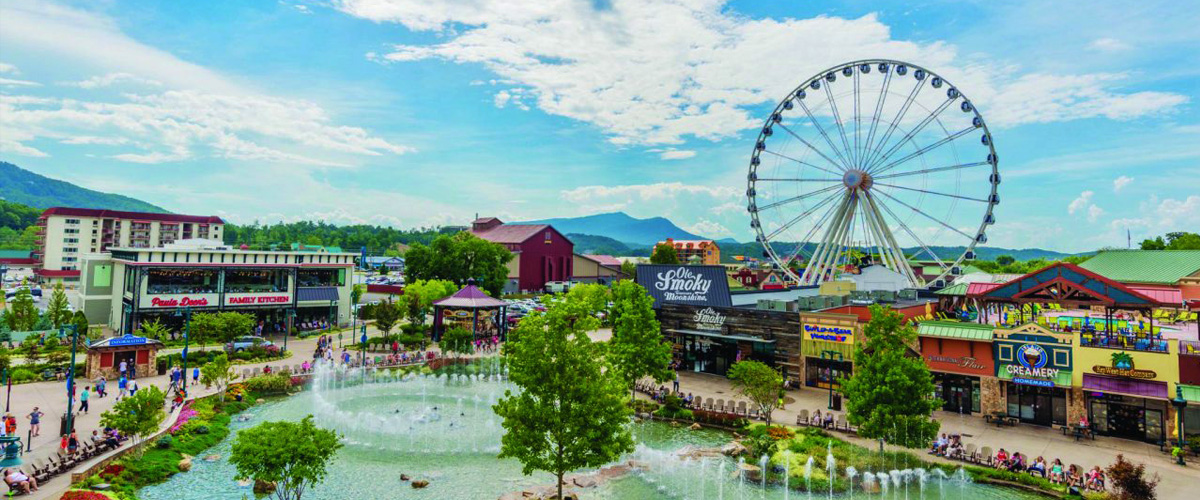 View of the Great Smoky Mountain Wheel in Pigeon Forge, TN