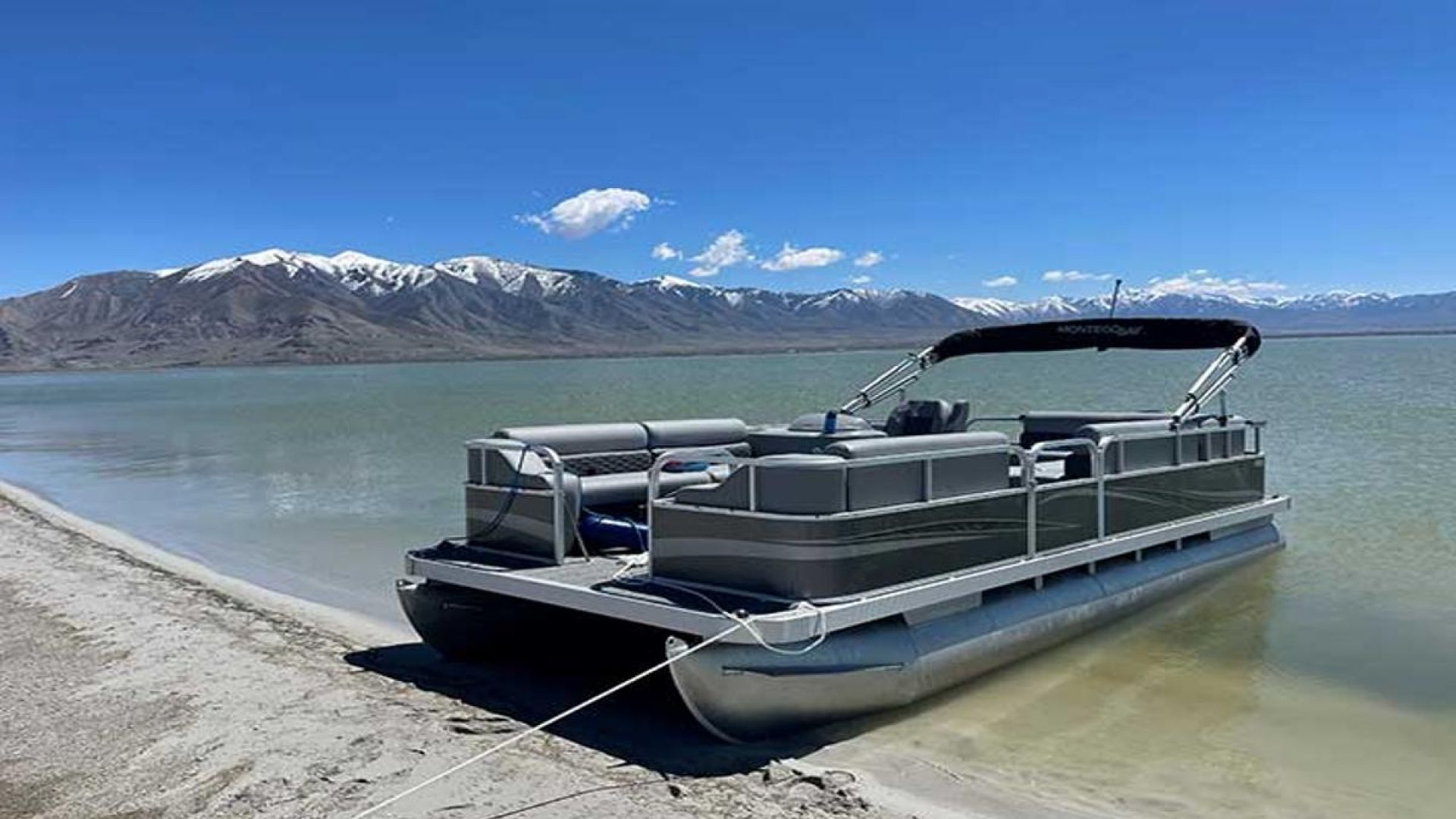 salt late boating